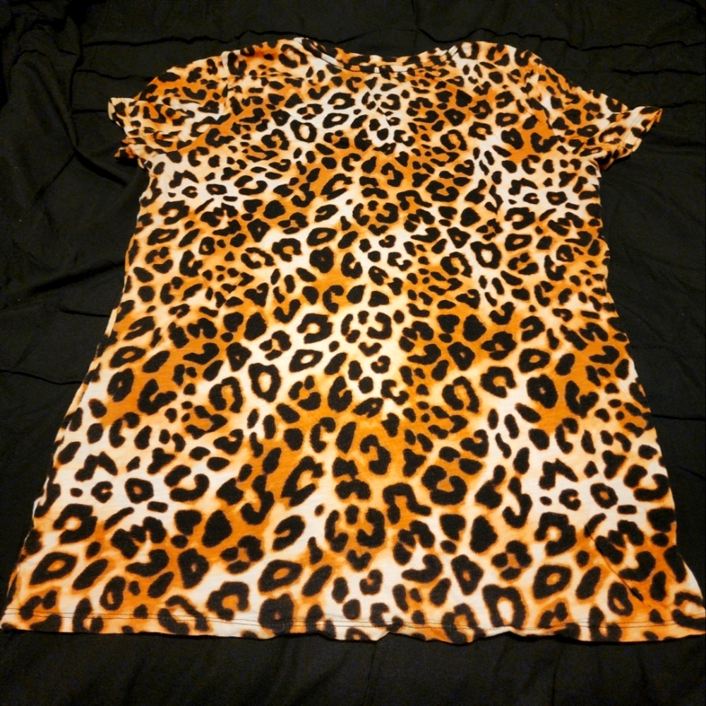 Leopard T-shirt